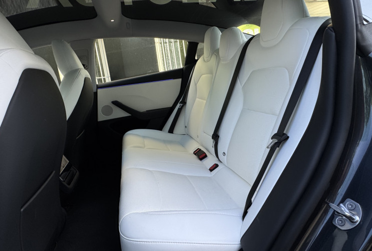 Tesla Model 3 STANDARD PLUS 275 RWD HIGHLAND * AUTONOMIE 513 KM * GARANTIE 11/2028
