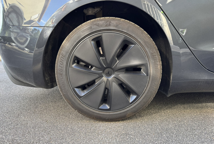 Tesla Model 3 STANDARD PLUS 275 RWD HIGHLAND * AUTONOMIE 513 KM * GARANTIE 11/2028