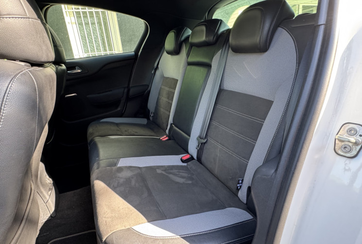 DS DS 4 1.2 THP 130 BUSINESS * ENTRETIEN COMPLET * CT ET DISTRI OK * GARANTIE 6 MOIS