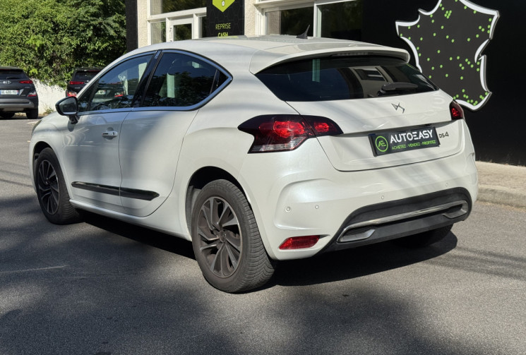 DS DS 4 1.2 THP 130 BUSINESS * ENTRETIEN COMPLET * CT ET DISTRI OK * GARANTIE 6 MOIS