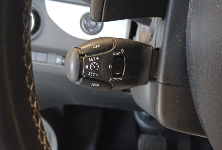 Toyota PROACE VERSO 180 D-4D Lounge / 7 places / Sous garantie constructeur 2027