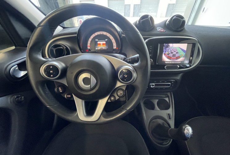 SMART FORFOUR 1.0 71 ch Passion caméra de recul
