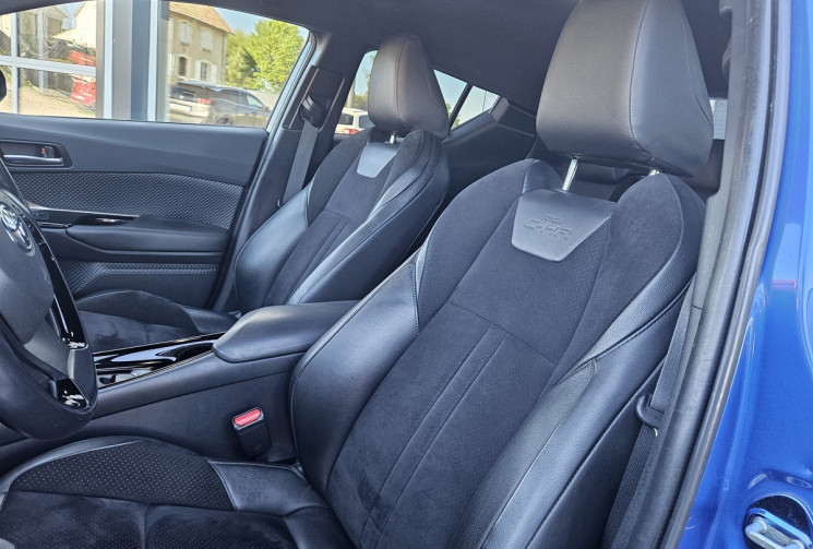 Toyota C-HR 122H 2WD E-CVT COLLECTION