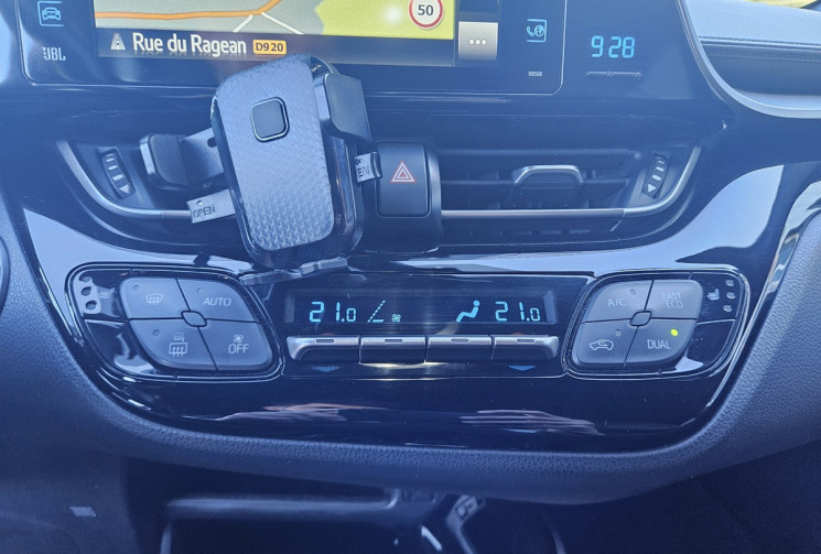 Toyota C-HR 122H 2WD E-CVT COLLECTION