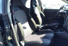 Subaru IMPREZA  II 2.0 220 WRX 4P