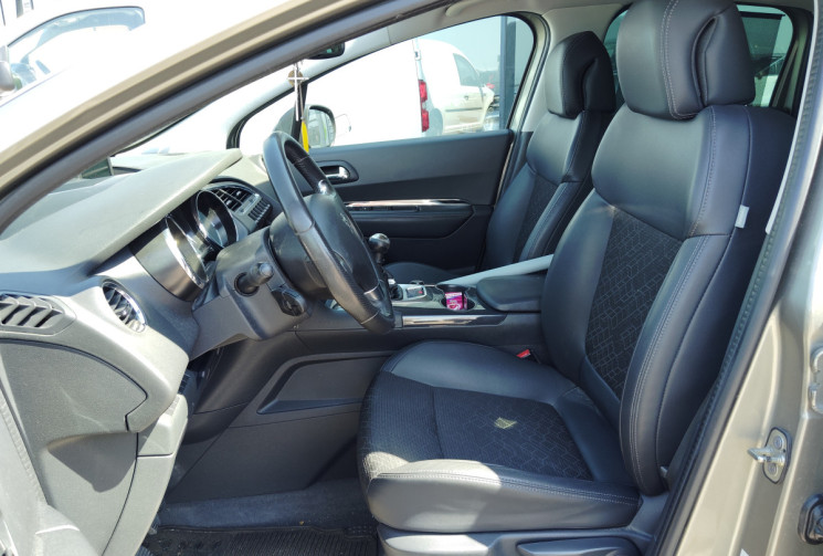 Peugeot 3008 1.2 Puretech Féline S&S