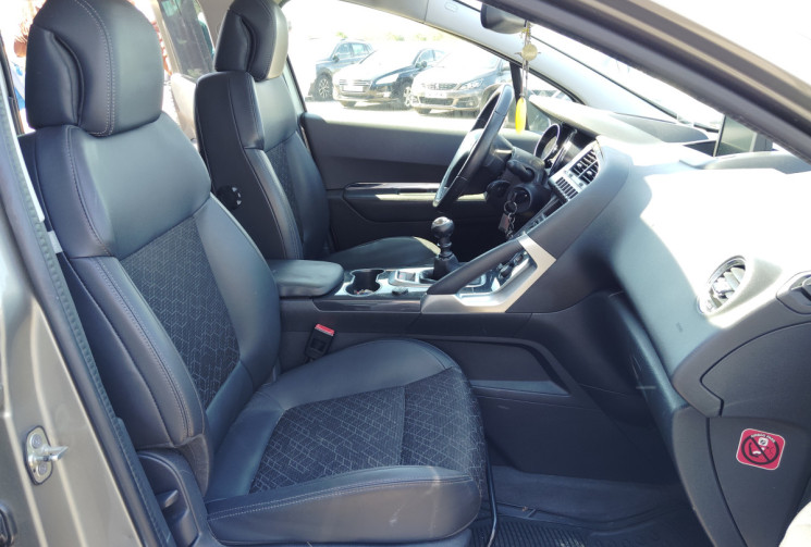 Peugeot 3008 1.2 Puretech Féline S&S