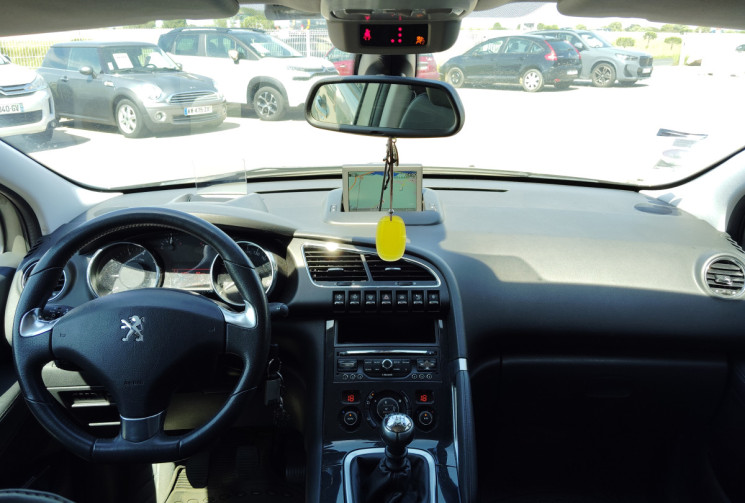Peugeot 3008 1.2 Puretech Féline S&S