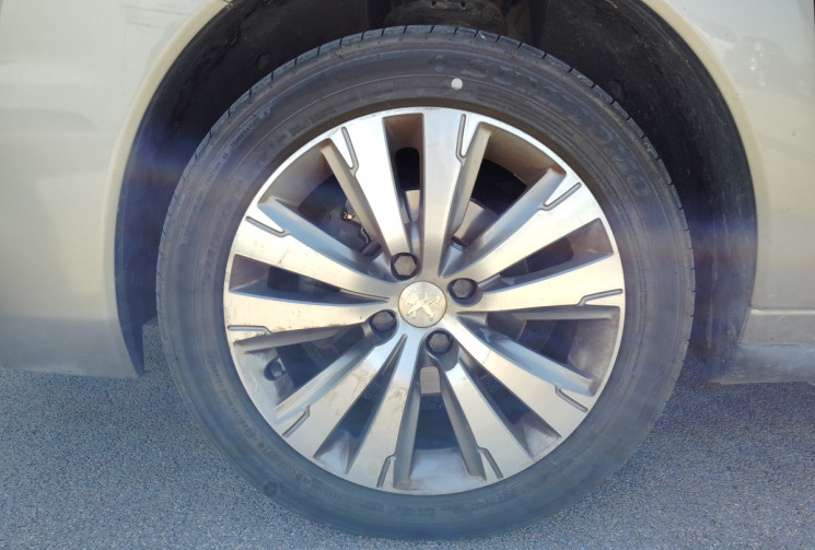 Peugeot 3008 1.2 Puretech Féline S&S