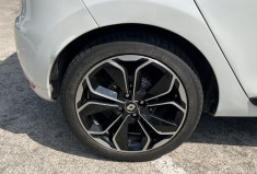 Renault Clio IV 1.5 dCI 90 Edition One / Distribution à Jour / Bose / Radars AR 