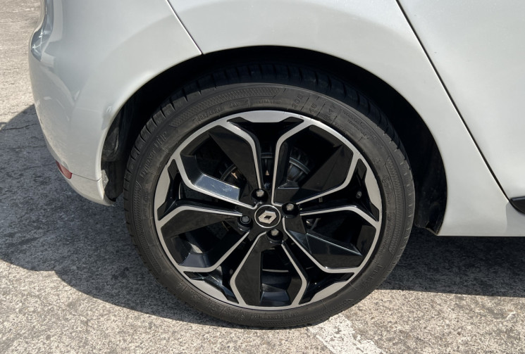 Renault Clio IV 1.5 dCI 90 Edition One / Distribution à Jour / Bose / Radars AR 