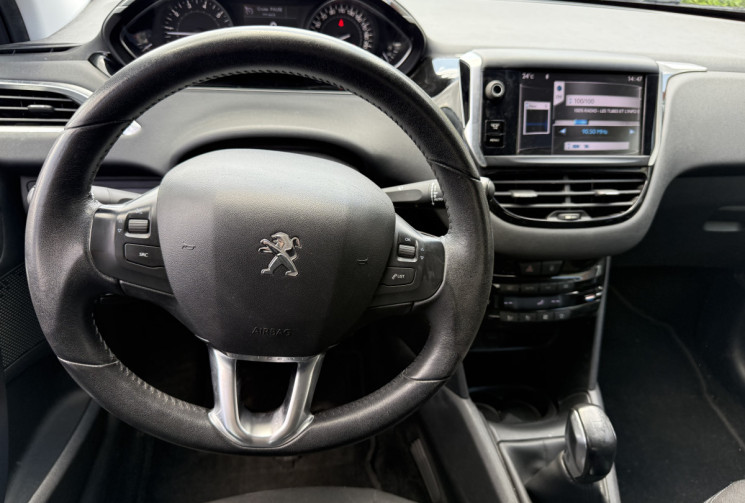 Peugeot 208 1.6 VTi ALLURE 120 cv / CHAINE DE DISTRIBUTION