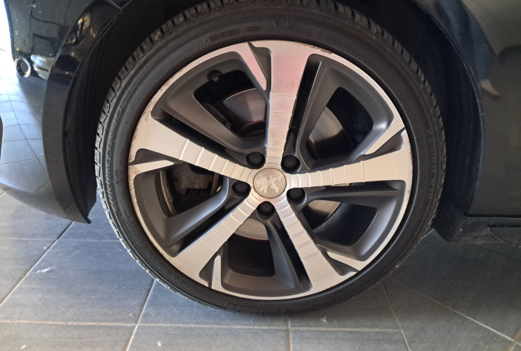 Peugeot 308 GT-2.0 BlueHDi 180ch SS EAT6 / TBE/FULL OPTIONS / GTIE/ENTRETIENT OK