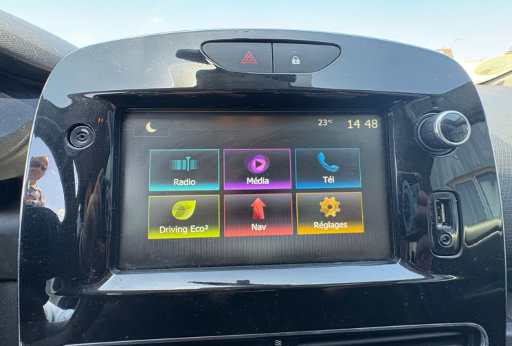 Renault Clio IV 1.5 DCI 90 BUSINESS/ BON ETAT/ GARANTIE 12 MOIS
