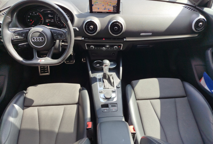 Audi A3 Sportback 35 TFSI CoD 150 S tronic 7 Sport / SUIVI AUDI / TOIT OUVRANT