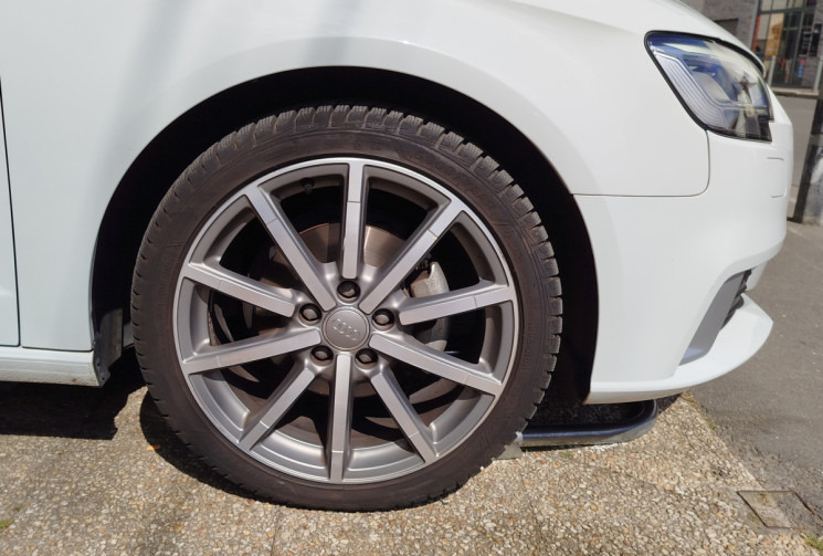 Audi A3 Sportback 35 TFSI CoD 150 S tronic 7 Sport / SUIVI AUDI / TOIT OUVRANT