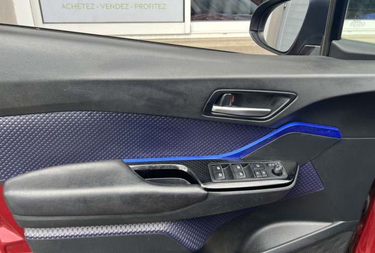 Toyota C-HR   I 1.2 T CVT 116 cv DISTINCTIVE