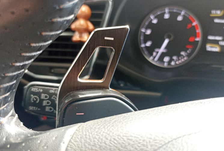 SEAT Leon Cupra III 2.0 TSI 265 ch DSG6 – Suivi d’entretien à jour – Garantie minimum 6 mois