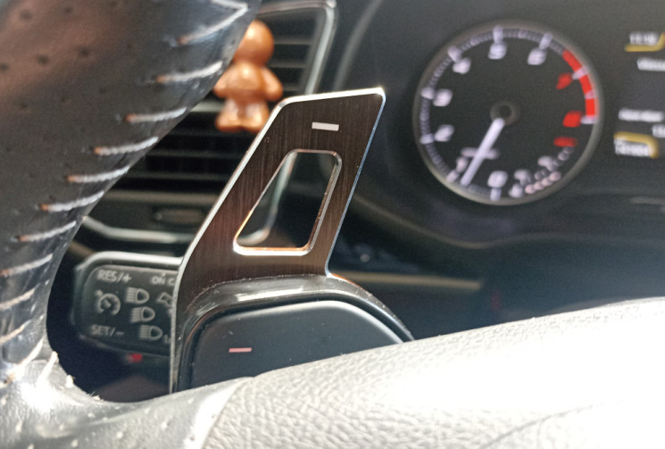 SEAT Leon Cupra III 2.0 TSI 265 ch DSG6 – Suivi d’entretien à jour – Garantie minimum 6 mois