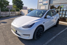 Tesla Model Y  Long Range AWD 
