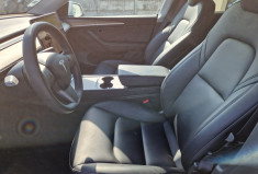 Tesla Model Y  Long Range AWD 