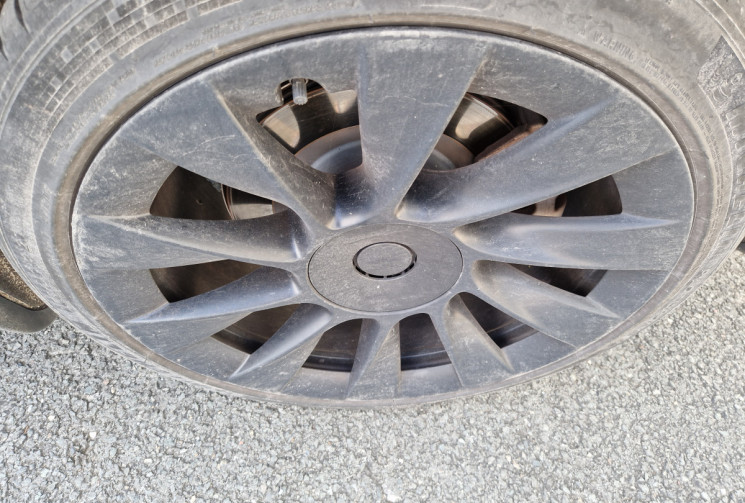 Tesla Model Y  Long Range AWD 