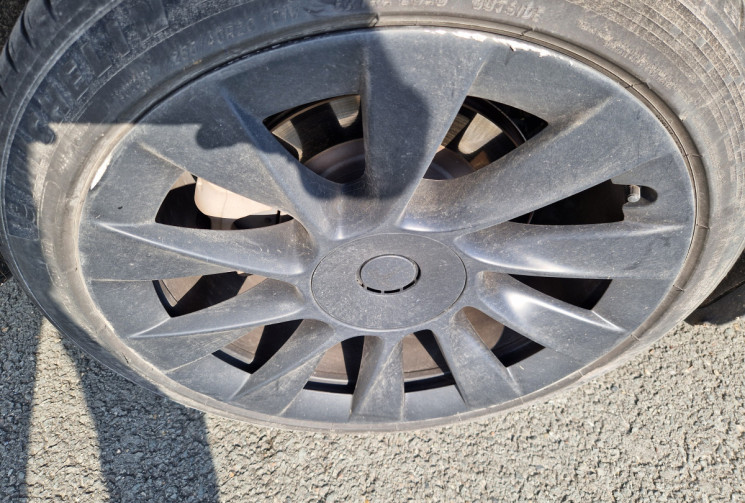 Tesla Model Y  Long Range AWD 