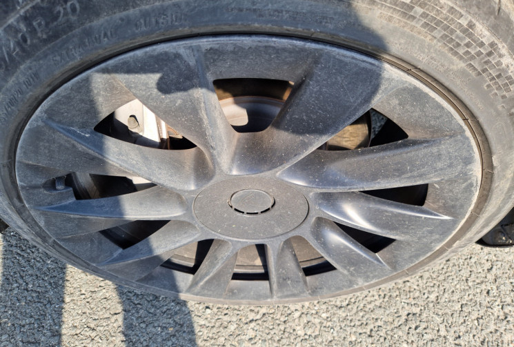 Tesla Model Y  Long Range AWD 