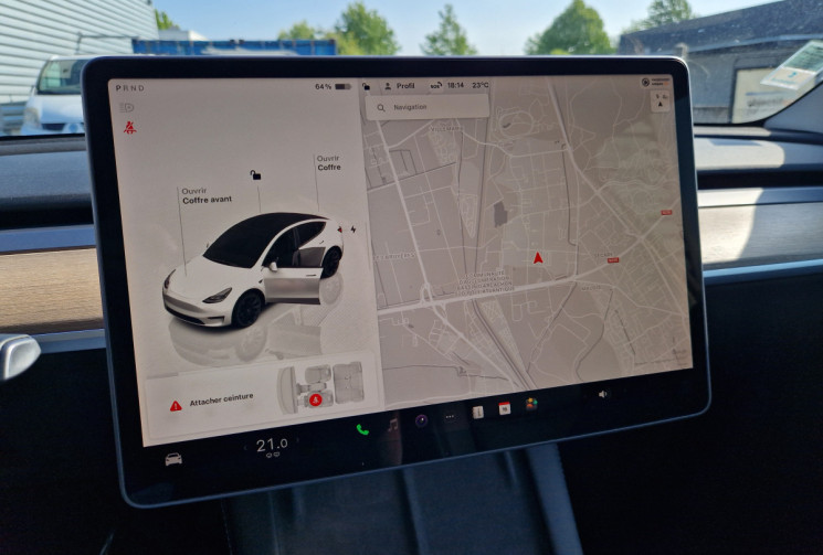 Tesla Model Y  Long Range AWD 