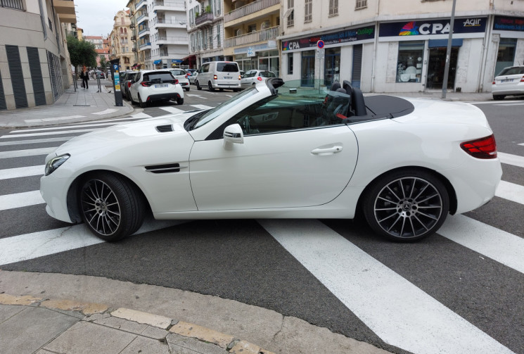 Mercedes SLC 200 2.0 i 184 ch 9G-tronic SPORTLINE 51800 KMS