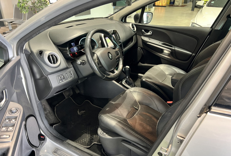 Renault Clio 1.2 TCE 120 CH ICONIC BVA 