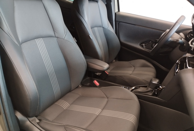 Toyota Yaris Cross 116 Hybrid TRAIL 4WD E-CVT BOITE AUTO 