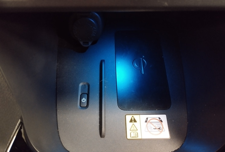 Toyota Yaris Cross 116 Hybrid TRAIL 4WD E-CVT BOITE AUTO 