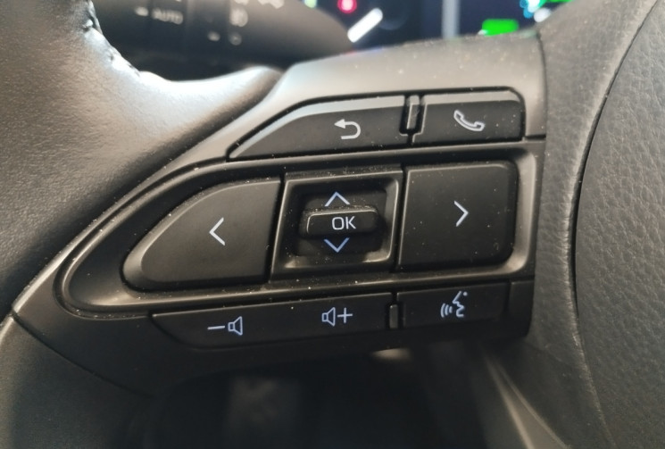 Toyota Yaris Cross 116 Hybrid TRAIL 4WD E-CVT BOITE AUTO 