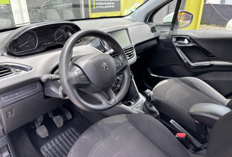 Peugeot 208  I Phase 2 5 Portes 1.2 VTi 12V S&S 82 cv Active 5p // Excellente État 