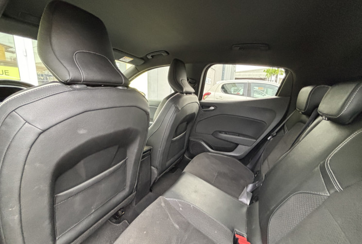 Renault CLIO V V 5 Portes 1.3 TCe 12V GPF EDC7 S&S 130 cv Intense // Boîte automatique