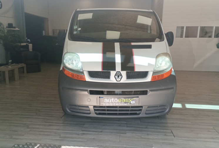Renault Trafic II L1H1 1000kg 1.9 dCi Fourgon court 82 cv