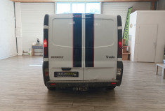 Renault Trafic II L1H1 1000kg 1.9 dCi Fourgon court 82 cv