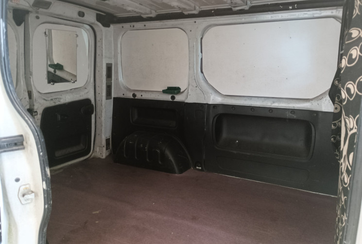 Renault Trafic II L1H1 1000kg 1.9 dCi Fourgon court 82 cv