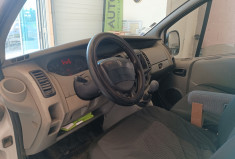 Renault Trafic II L1H1 1000kg 1.9 dCi Fourgon court 82 cv