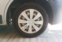 Renault Trafic II L1H1 1000kg 1.9 dCi Fourgon court 82 cv