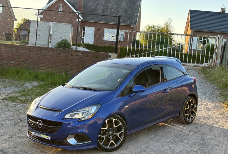 Opel Corsa OPC 1.6 Turbo 207 CV PACK PERFORMANCE