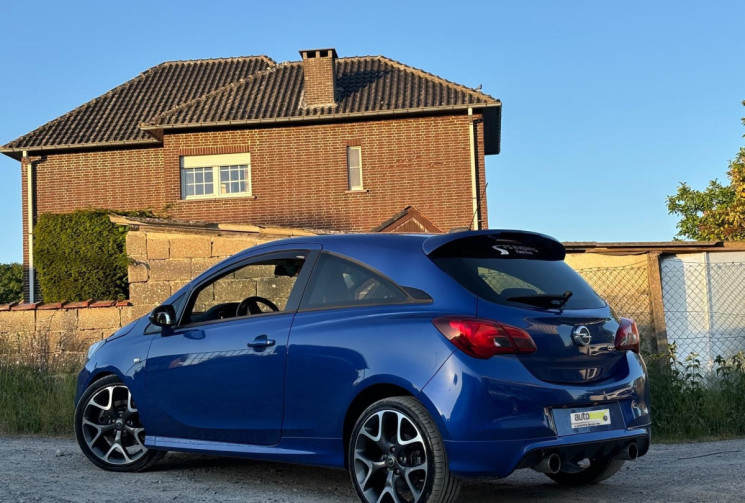 Opel Corsa OPC 1.6 Turbo 207 CV PACK PERFORMANCE