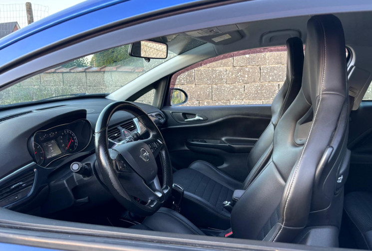 Opel Corsa OPC 1.6 Turbo 207 CV PACK PERFORMANCE