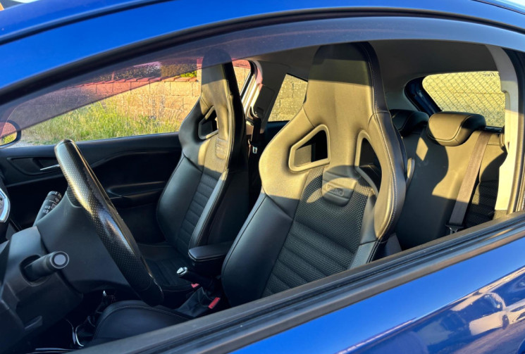 Opel Corsa OPC 1.6 Turbo 207 CV PACK PERFORMANCE
