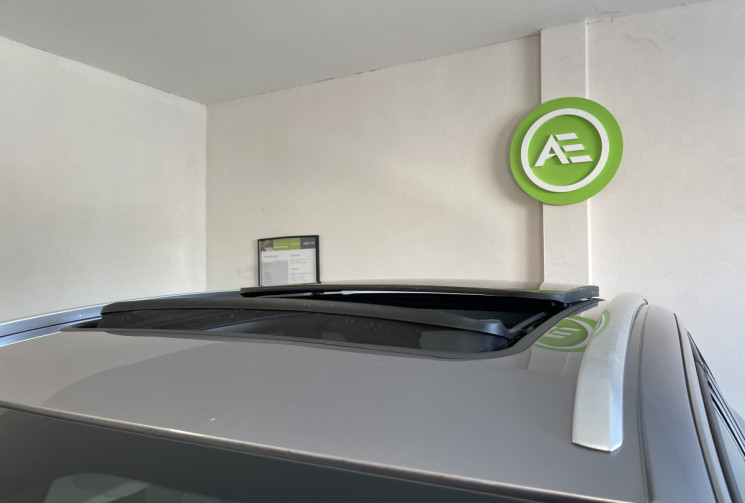 Peugeot 3008 Allure S&S 130ch EAT8 II 1.2 PureTech // Distribution OK
