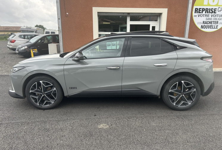 DS DS 4 1,5l blue HDI Full Options Cross version Opéra garantie 12/2026
