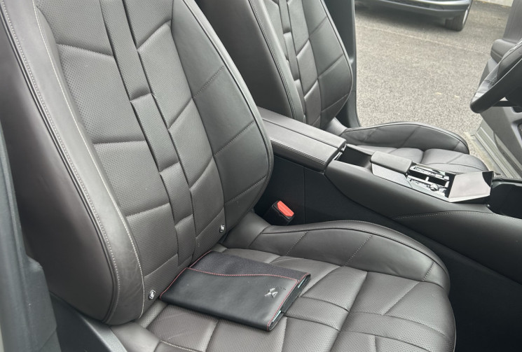 DS DS 4 1,5l blue HDI Full Options Cross version Opéra garantie 12/2026