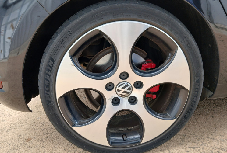 Volkswagen Golf VI 2.0 TFSI 16V 210 GTI 