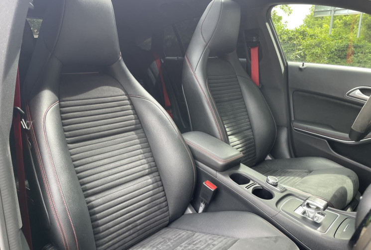 Mercedes CLA Shooting Break 45 AMG 360 * Toit Ouvrant / Caméra / GPS / Jantes 19